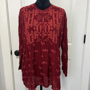 Johnny Was Women’s Burgundy Embroidered Long Sleeve Relaxed Top size XS